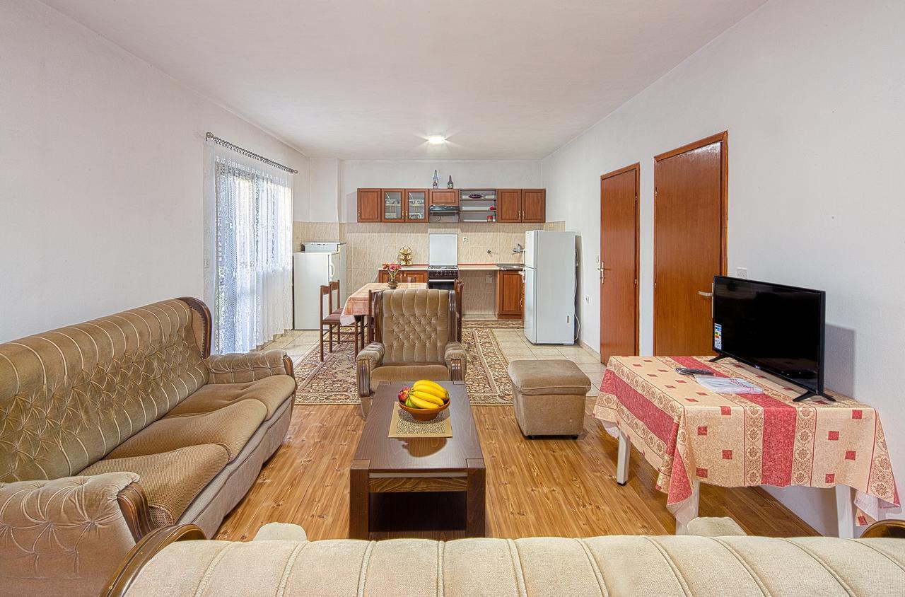 Beluga Apartman Budva Kültér fotó